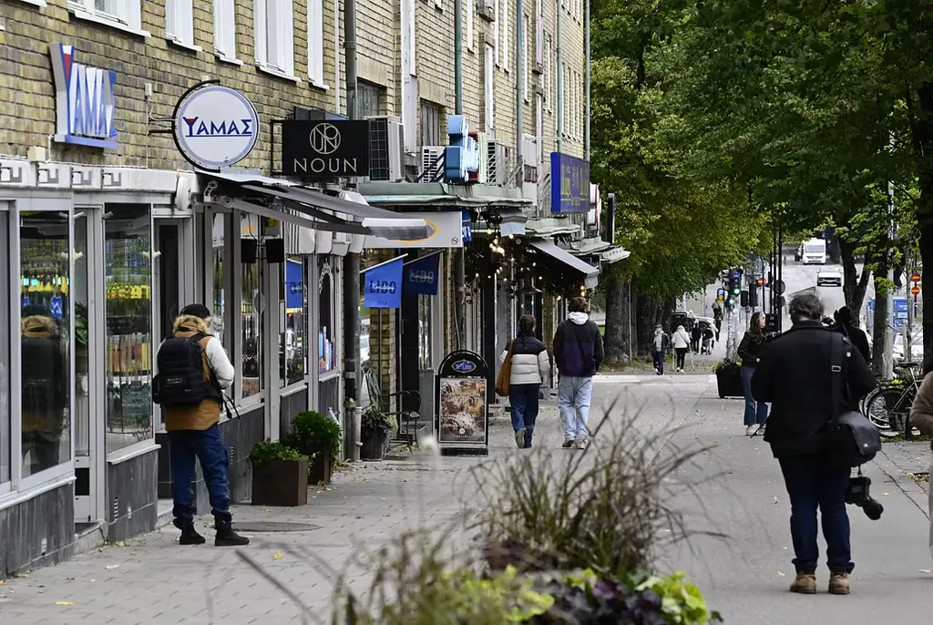 Skottlossningen skedde på en gata i centrala Gävle med butiker och restauranger.