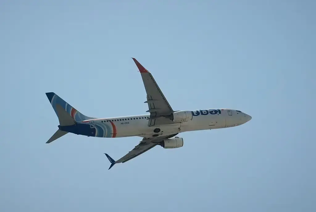 Flydubai-plan. Illustrationsbild.