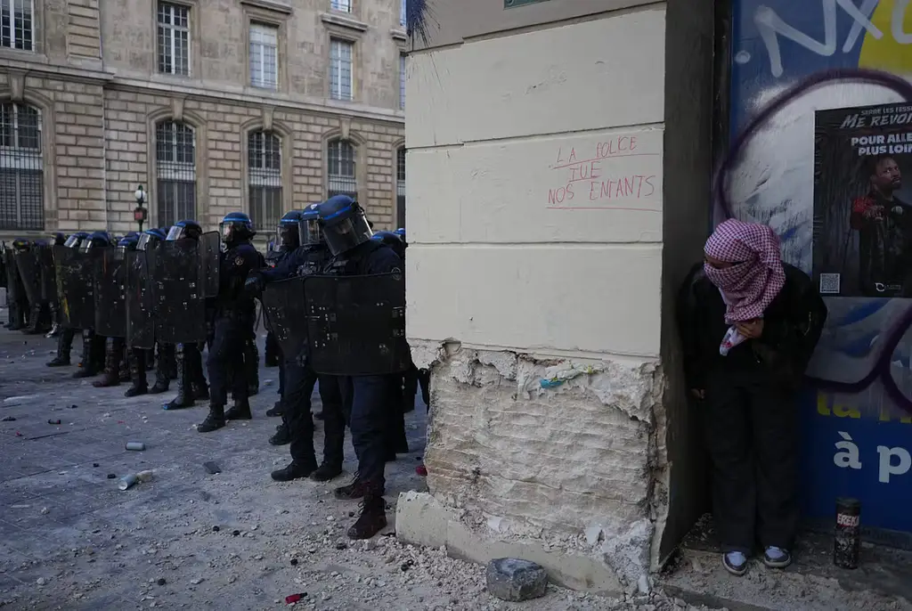 Bild från Paris, 17 oktober.