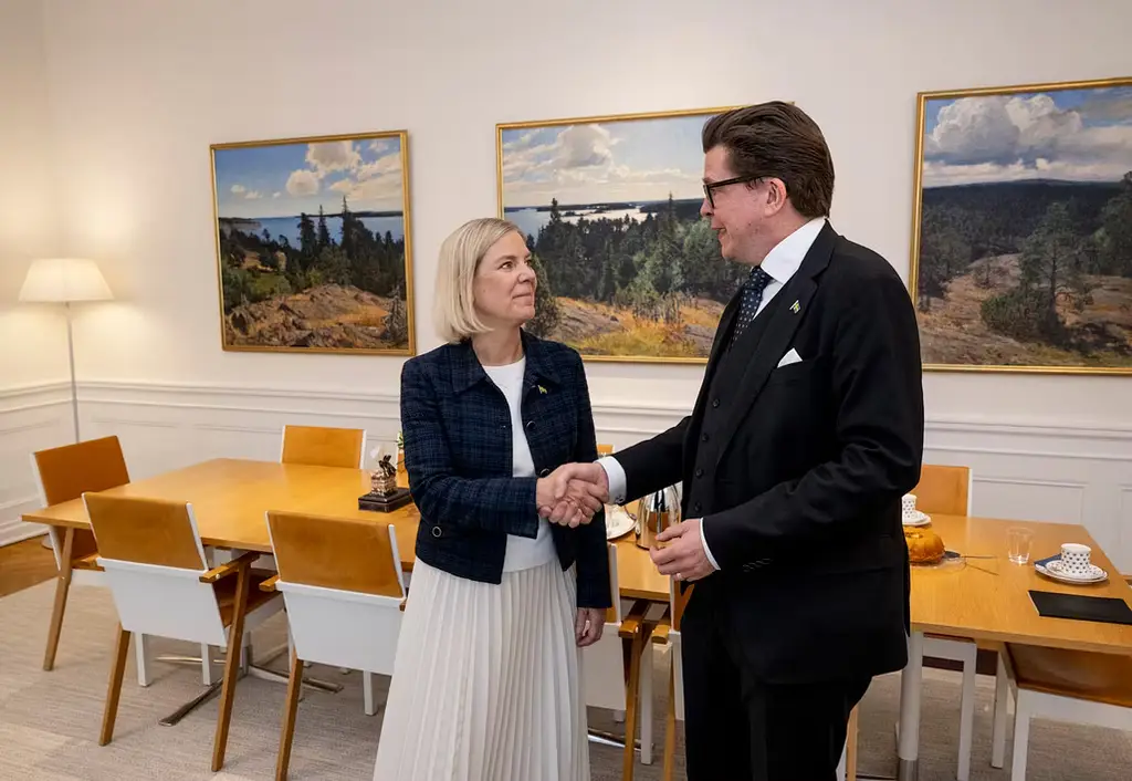 
Socialdemokraternas partiledare Magdalena Andersson och Andreas Norlén.
