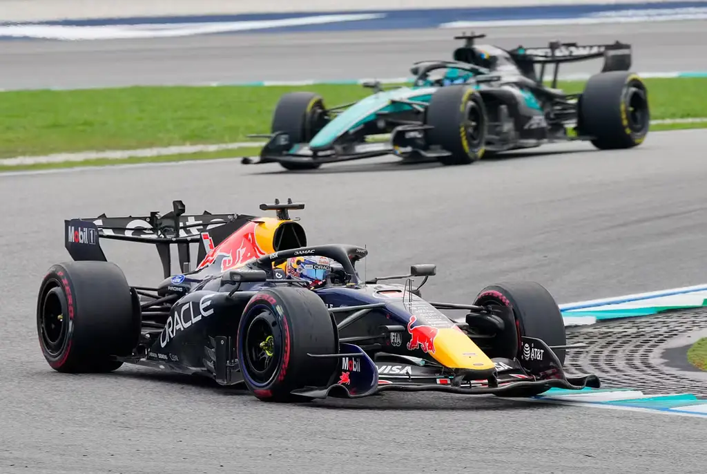 Rwandas nya bana ska ritas av WurzDesign, som drivs av den tidigare F1-föraren Alexander Wurz.