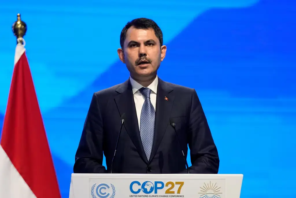 Turkiets klimatminister Murat Kurum under ett tidigare COP-möte.