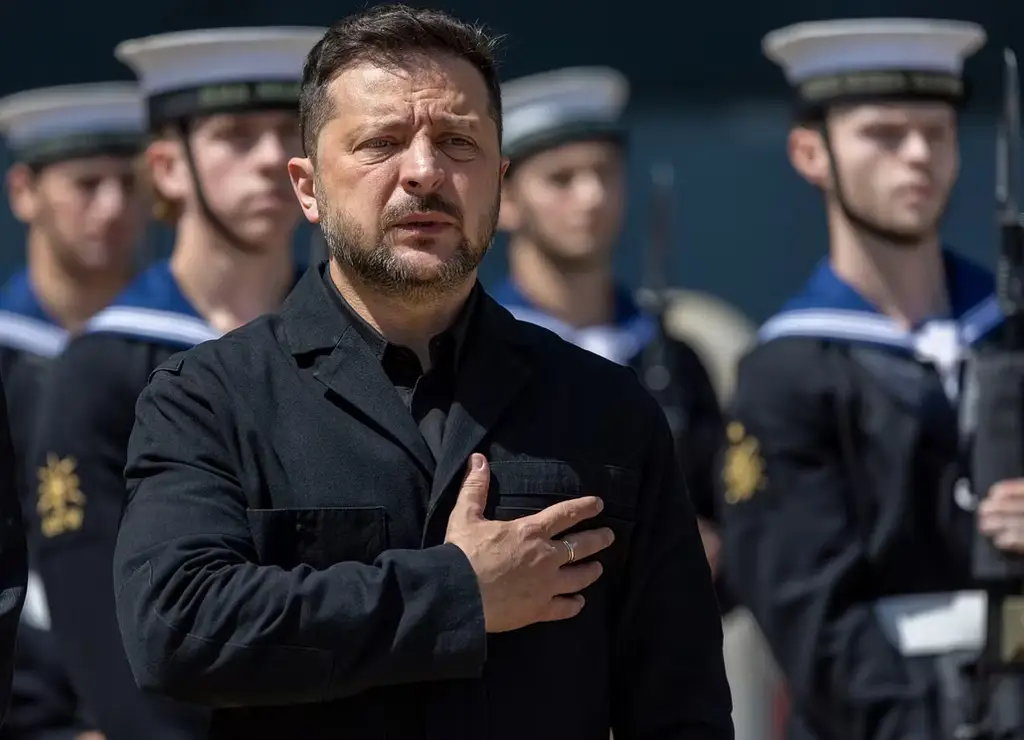 Zelenskyj i Storbritannien i juli.
