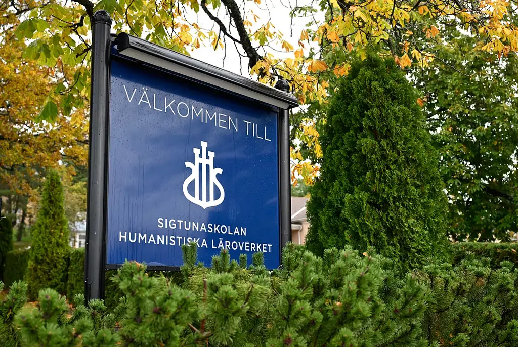 Exteriör på Sigtunaskolan Humanistiska Läroverket - SSHL.