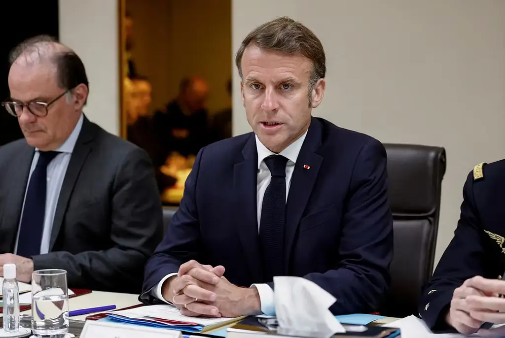 Centralbankschefen Emmanuel Moulin tillsammans med president Emmanuel Macron.