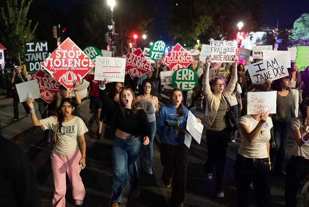 Våldtäktslarmet har utlöst stora protester i USA.